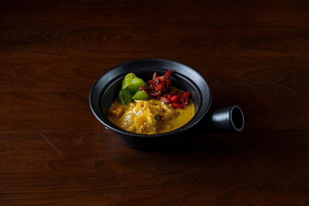 Gaeng Karee Gai Yaowarat